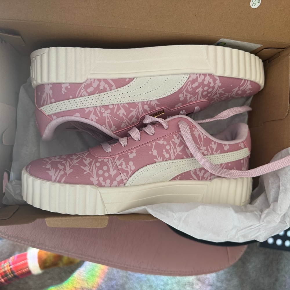 PUMA Pink Floral Suede Sneakers — Mismatched Pair (Size 7 & 8.5)